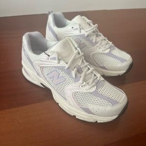 New Balance 530 'SEA SALT DECEMBER
Size: US 6.5 M *NEW*